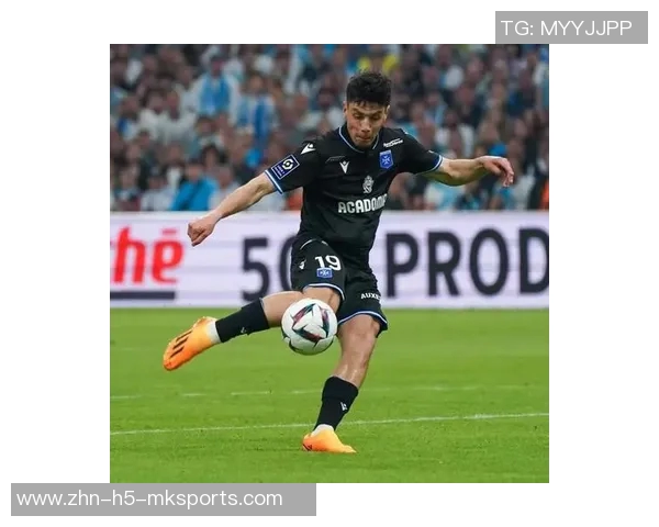 马卡报道罗马对阿雷瓦洛和马拉两名前锋表现出浓厚兴趣